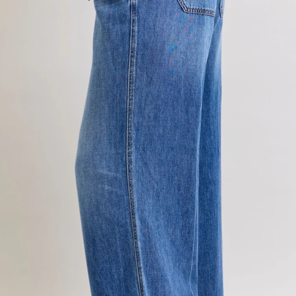 Judy Blue High Waist Palazzo Featherweight Elastic Jeans  NWT - Picture 3 of 4